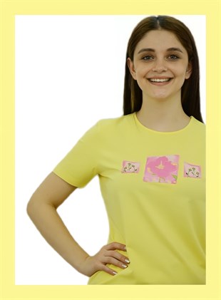 Çiçek Baskılı Sarı T-Shirt